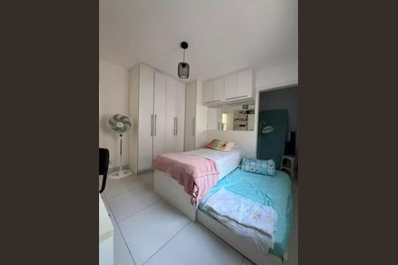 Casa à venda com 4 quartos, 253m² em Vargem Pequena, Rio de Janeiro