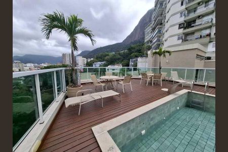 Apartamento à venda com 100m², 3 quartos e 2 vagas