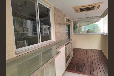 Apartamento à venda com 100m², 3 quartos e 2 vagas