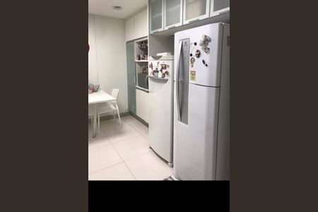 Apartamento à venda com 152m², 4 quartos e 2 vagas