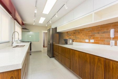 Apartamento à venda com 209m², 5 quartos e 1 vaga