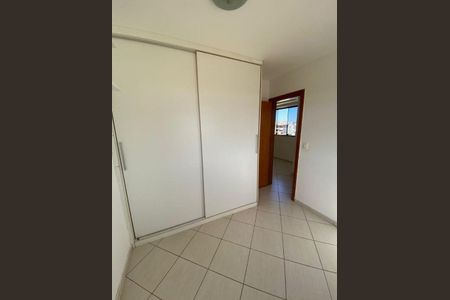 Apartamento à venda com 2 quartos, 72m² em Castelo, Belo Horizonte