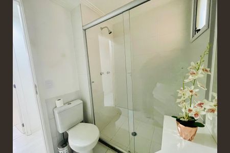 Apartamento à venda com 114m², 3 quartos e 2 vagas Apartamento à venda com 114m², 3 quartos e 2 vagasBanheiro 2