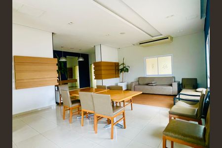 Apartamento à venda com 114m², 3 quartos e 2 vagas Apartamento à venda com 114m², 3 quartos e 2 vagasÁrea comum