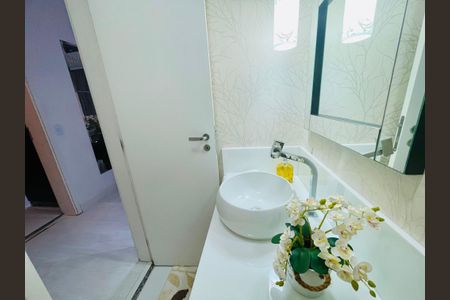 Apartamento à venda com 114m², 3 quartos e 2 vagas Apartamento à venda com 114m², 3 quartos e 2 vagasBanheiro 3
