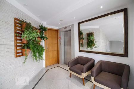 Apartamento à venda com 89m², 3 quartos e 2 vagas Apartamento à venda com 89m², 3 quartos e 2 vagasHall social