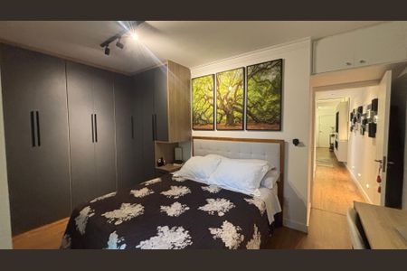 Apartamento à venda com 70m², 2 quartos e 2 vagasSuíte