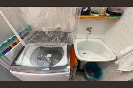 Apartamento à venda com 70m², 2 quartos e 2 vagasÁrea de Serviço