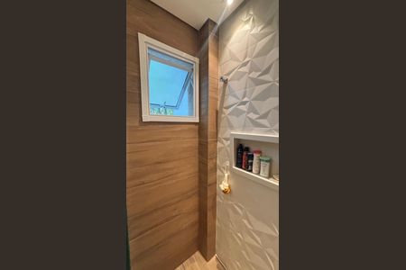 Apartamento à venda com 70m², 2 quartos e 2 vagasBanheiro da Suíte