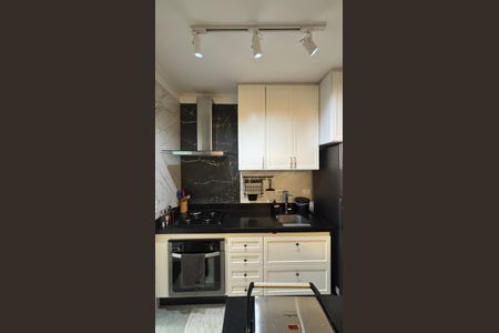 Apartamento à venda com 70m², 2 quartos e 2 vagasCozinha