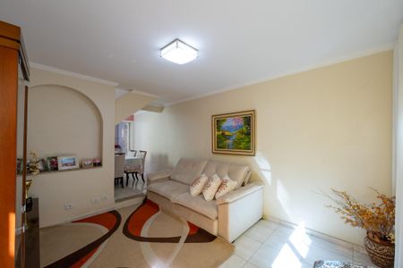 Casa à venda com 169m², 3 quartos e 2 vagasSala