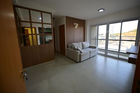 Sala de apartamento para alugar com 2 quartos, 59m² em Serrinha, Goiânia