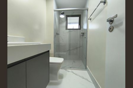 Apartamento à venda com 128m², 3 quartos e 2 vagasBanheiro da Suíte 2 