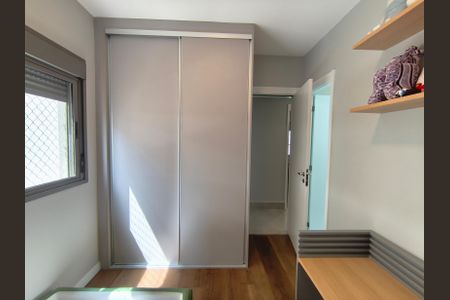 Apartamento à venda com 128m², 3 quartos e 2 vagasSuíte 1