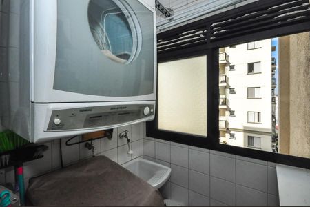 Apartamento à venda com 70m², 3 quartos e 2 vagasÁrea de Serviço