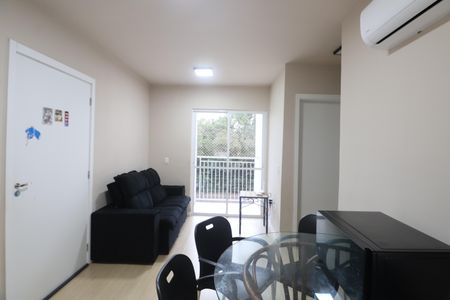 Sala de apartamento à venda com 2 quartos, 45m² em Olaria, Canoas