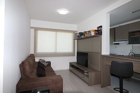 Sala de apartamento para alugar com 2 quartos, 50m² em Humaitá, Porto Alegre
