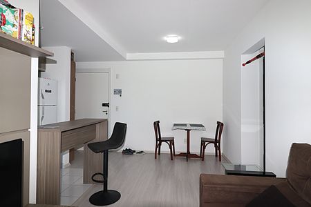 Apartamento para alugar com 50m², 2 quartos e 1 vagaSala