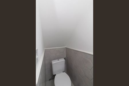 Casa de condomínio à venda com 65m², 2 quartos e 1 vagaLavabo