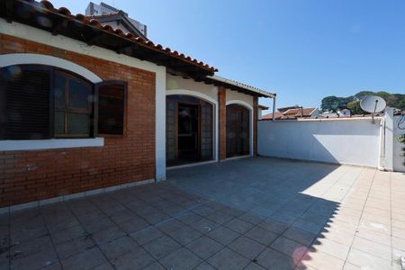 Varanda de casa para alugar com 2 quartos, 110m² em Chácara São João, São Paulo