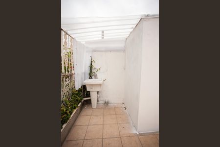 Casa para alugar com 80m², 2 quartos e 1 vagaÁrea de Serviço