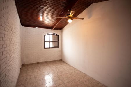 Casa para alugar com 80m², 2 quartos e 1 vagaQuarto 2