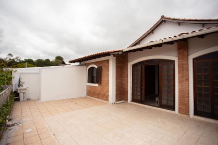 Casa para alugar com 80m², 2 quartos e 1 vagaÁrea de Serviço