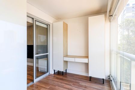 Apartamento à venda com 50m², 1 quarto e 1 vaga Apartamento à venda com 50m², 1 quarto e 1 vagaVaranda