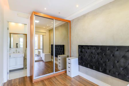 Apartamento à venda com 50m², 1 quarto e 1 vaga Apartamento à venda com 50m², 1 quarto e 1 vagaSuíte