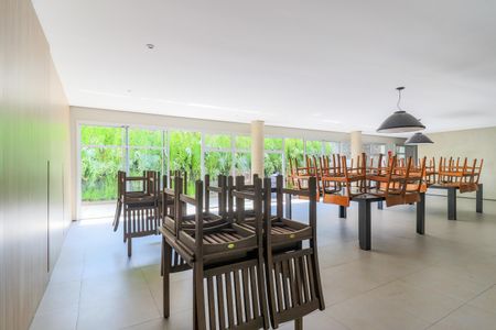 Apartamento à venda com 50m², 1 quarto e 1 vaga Apartamento à venda com 50m², 1 quarto e 1 vagaÁrea comum - Salão de festas