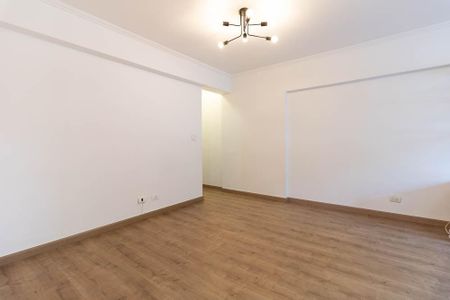 Apartamento à venda com 72m², 2 quartos e 1 vaga Apartamento à venda com 72m², 2 quartos e 1 vagaSala