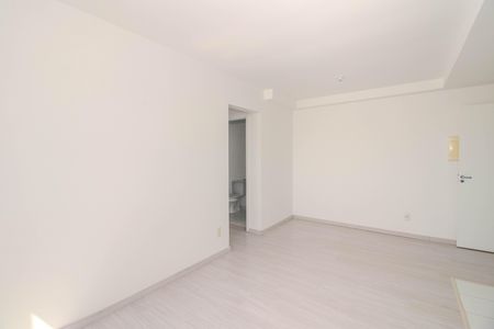 Sala de apartamento para alugar com 3 quartos, 68m² em Humaitá, Porto Alegre