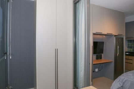 Sacada de kitnet/studio à venda com 1 quarto, 30m² em Perdizes, São Paulo