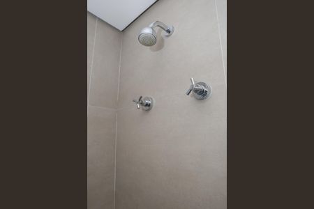 Banheiro de kitnet/studio à venda com 1 quarto, 30m² em Perdizes, São Paulo