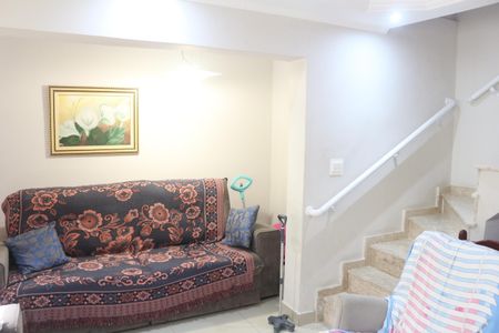 Casa à venda com 158m², 2 quartos e 2 vagasSala