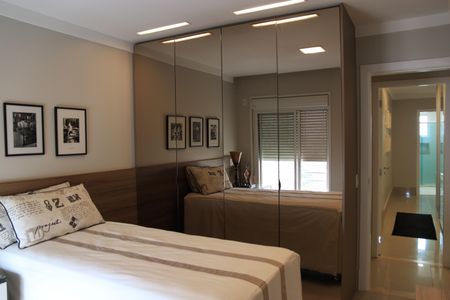 Apartamento para alugar com 264m², 4 quartos e 3 vagasSuíte 2