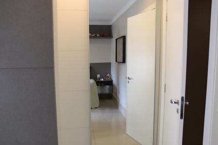 Apartamento para alugar com 264m², 4 quartos e 3 vagasSuíte 1