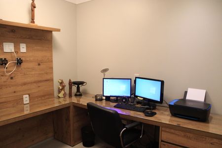 Apartamento para alugar com 264m², 4 quartos e 3 vagasEscritório