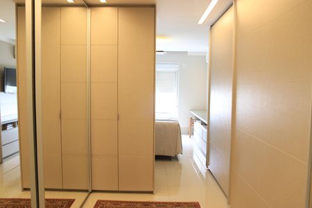 Apartamento para alugar com 264m², 4 quartos e 3 vagasSuíte 4