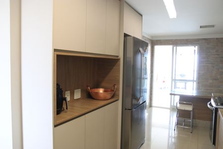Apartamento para alugar com 264m², 4 quartos e 3 vagasCozinha