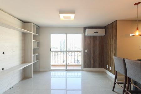 Sala de apartamento para alugar com 2 quartos, 70m² em Vila Gomes Cardim, São Paulo