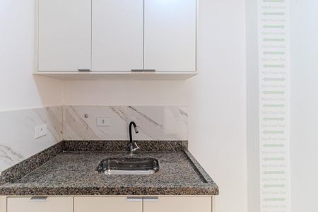 Cozinha de kitnet/studio para alugar com 1 quarto, 45m² em Santa Ifigênia, São Paulo