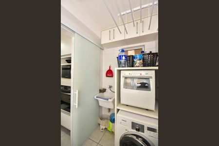 Apartamento à venda com 87m², 2 quartos e 2 vagasÁrea de Serviço
