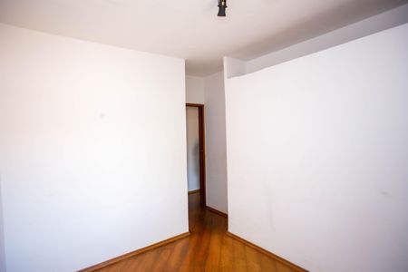 Apartamento à venda com 63m², 2 quartos e 2 vagasQuarto 2