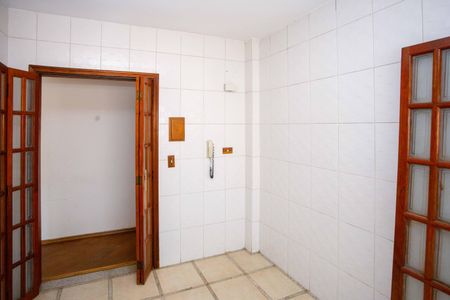 Apartamento à venda com 63m², 2 quartos e 2 vagasCozinha
