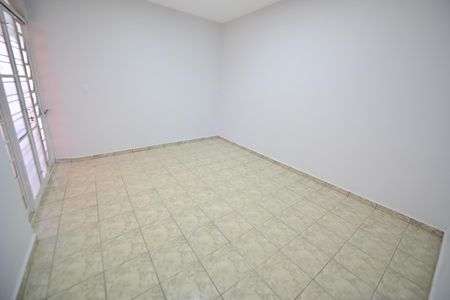 Sala de casa para alugar com 5 quartos, 300m² em Coimbra, Goiânia