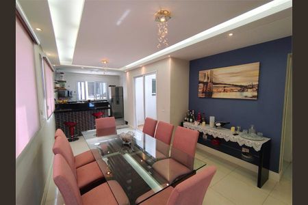 Casa à venda com 270m², 3 quartos e 2 vagas