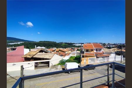 Casa à venda com 270m², 3 quartos e 2 vagas