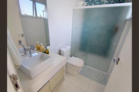 Casa à venda com 270m², 3 quartos e 2 vagas