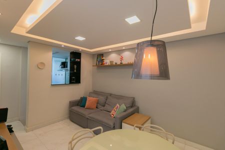 Apartamento à venda com 51m², 2 quartos e 1 vagaSala